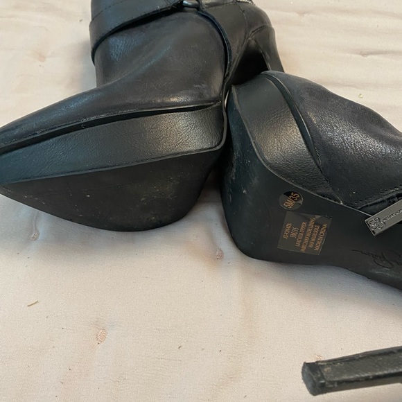 Jessica Sympson black all leather heel booties size 5 - Picture 3 of 5